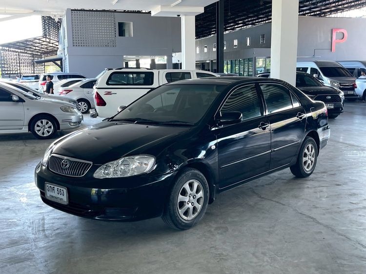 รถ Toyota Altis 1.6 J สี ดำ