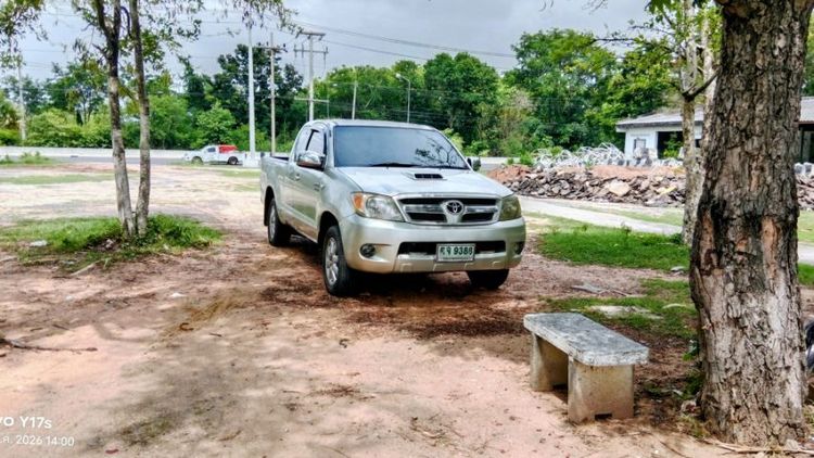 Toyota Hilux Vigo 2005 3.0 G Pickup เบนซิน LPG เกียร์อัตโนมัติ บรอนซ์เงิน รูปที่ 4
