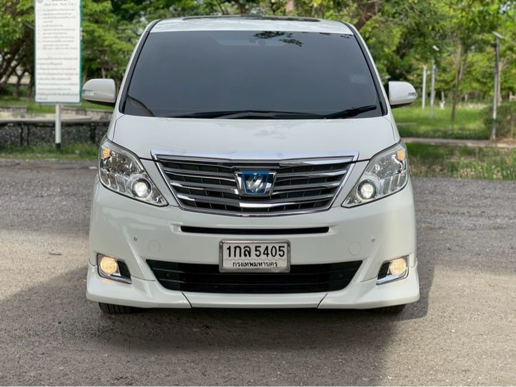 รถ Toyota Alphard 2.4 Hybrid E-Four 4WD สี ขาว