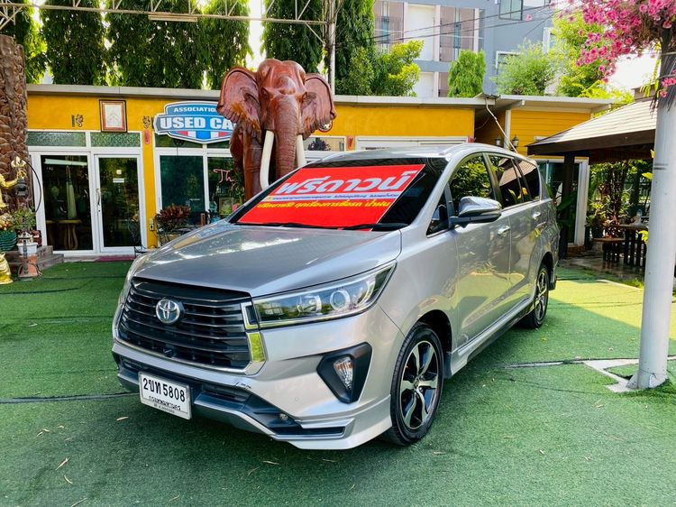 Toyota Innova 2022 2.8 Crysta Utility-car āļāļĩāđāļāļĨ āđāļĄāđāļāļīāļāđāļāđāļŠ āđāļāļĩāļĒāļĢāđāļāļąāļāđāļāļĄāļąāļāļī āļāļĢāļāļāļāđāđāļāļīāļ āļĢāļđāļāļāļĩāđ 2