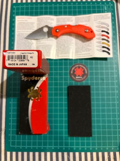 Spyderco Dragonfly 2 VG10 Plain Blade, Orange FRN รูปที่ 5