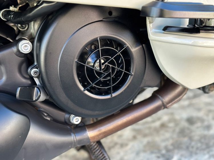 Vespa LX125 i-get รูปที่ 13