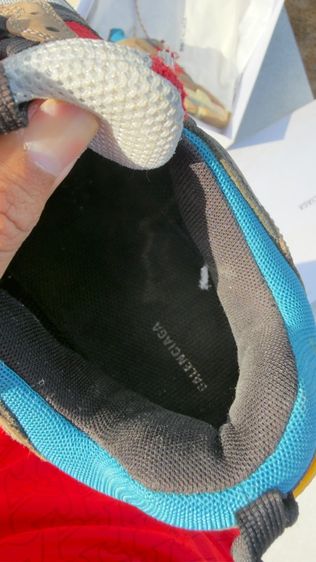 รองเท้า Balenciaga Triple S (ของแท้ ) รูปที่ 10