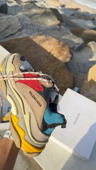 รองเท้า Balenciaga Triple S (ของแท้ ) รูปที่ 5