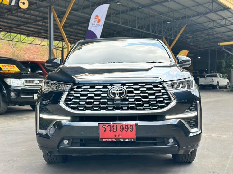 Toyota Innova 2024 2.0 Zenix HEV Premium Utility-car ไฮบริด ไม่ติดแก๊ส เกียร์อัตโนมัติ ดำ รูปที่ 4