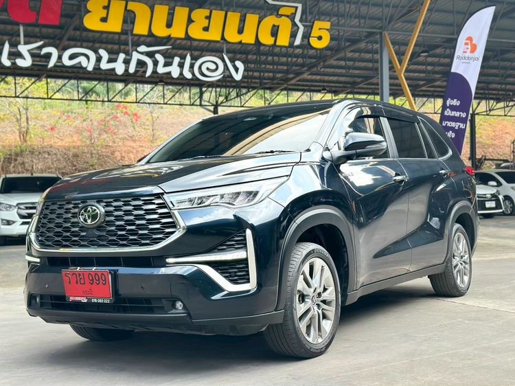 Toyota Innova 2024 2.0 Zenix HEV Premium Utility-car ไฮบริด ไม่ติดแก๊ส เกียร์อัตโนมัติ ดำ รูปที่ 3