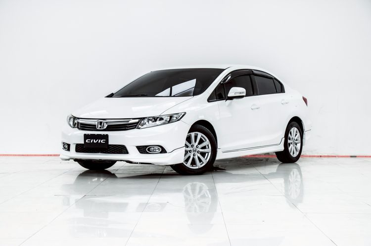 รถ Honda Civic 1.8 E i-VTEC สี ขาว