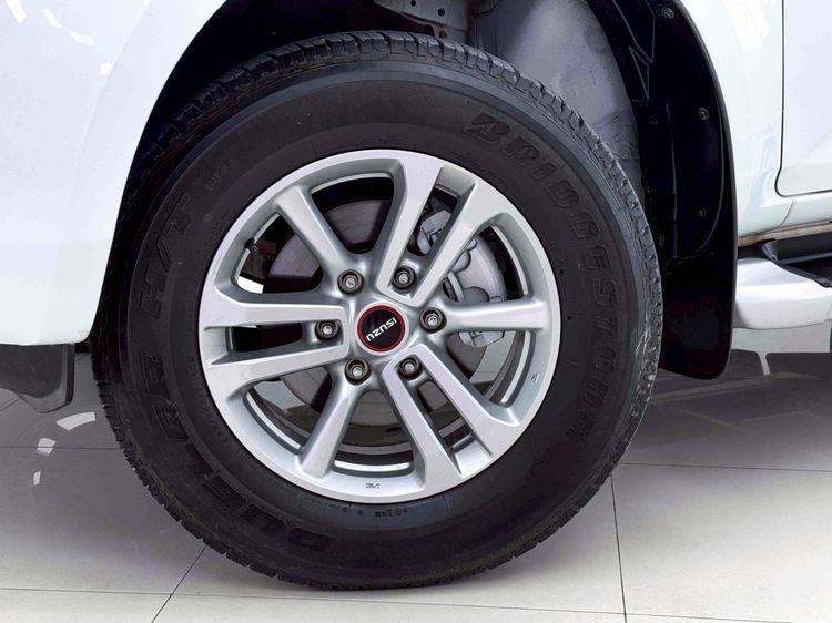 Isuzu D-MAX 2022 1.9 Hi-Lander L Pickup ดีเซล ไม่ติดแก๊ส เกียร์ธรรมดา ขาว รูปที่ 4