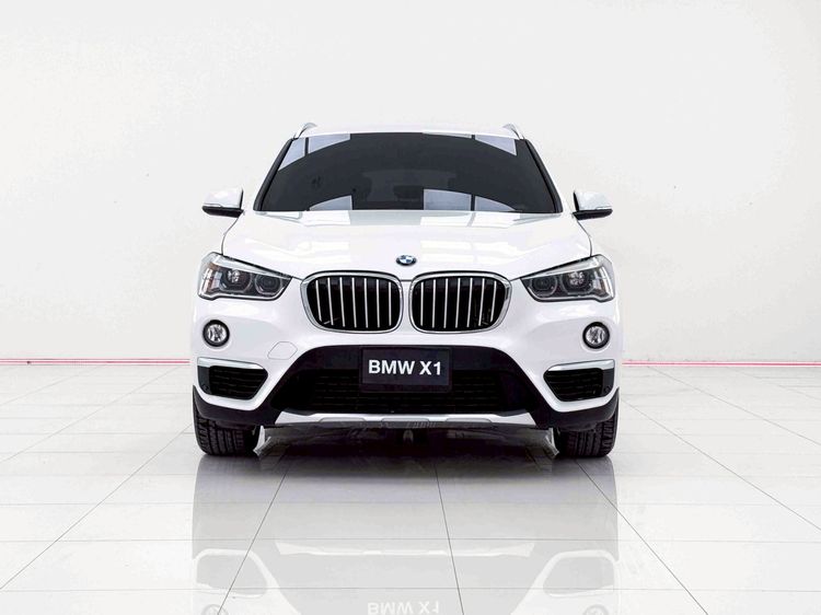 BMW X1 2018 2.0 sDrive18d xLine Utility-car ดีเซล ไม่ติดแก๊ส เกียร์อัตโนมัติ ขาว รูปที่ 3