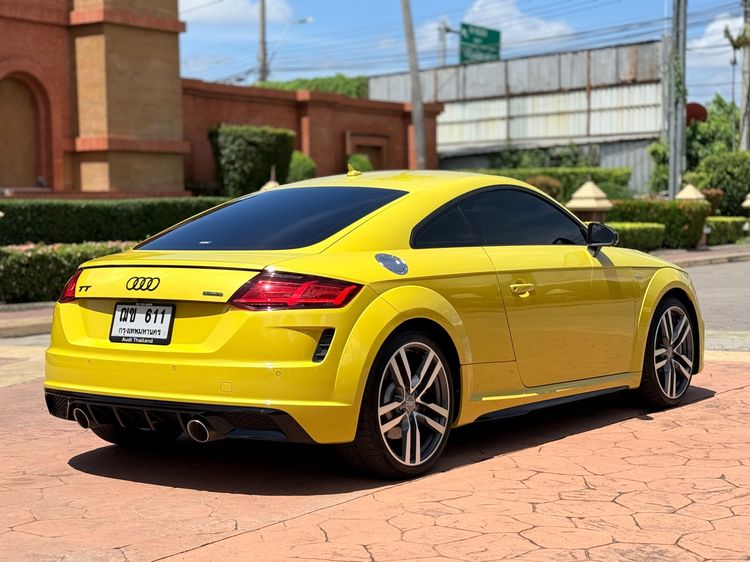 Audi Audi TT  2023 2.0 TFSI Quattro S Line 4WD Sedan เบนซิน เกียร์อัตโนมัติ เหลือง รูปที่ 4
