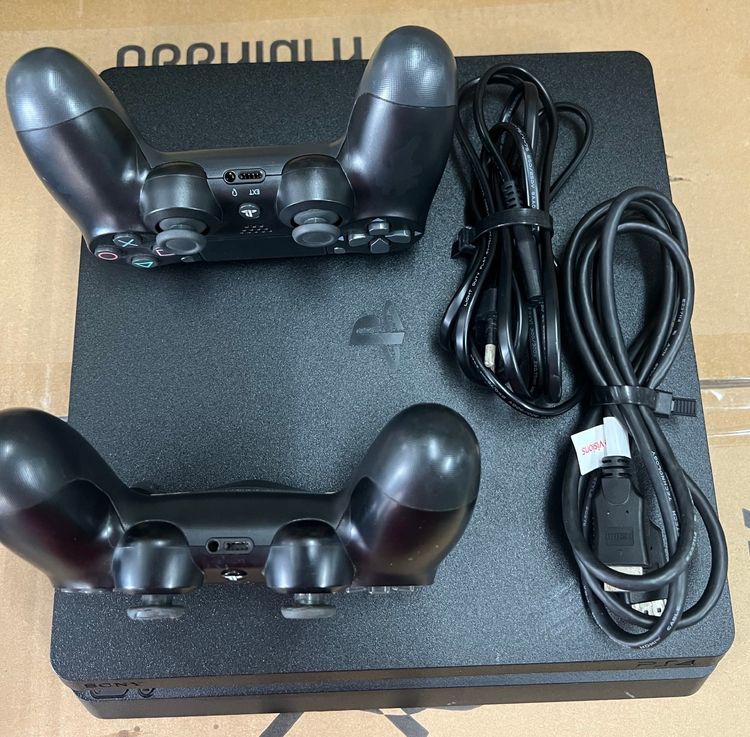 ขาย PLAYSTATION 4  PS4 Slim 1 TB เล่นแท้ สภาพดีมาก รูปที่ 3
