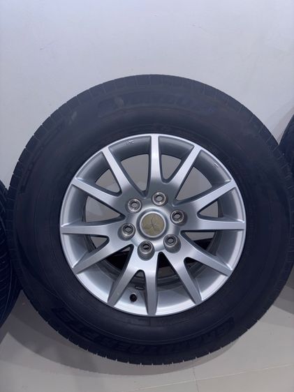 ขายแม็กพร้อมยาง 265-65r17 รูปที่ 2