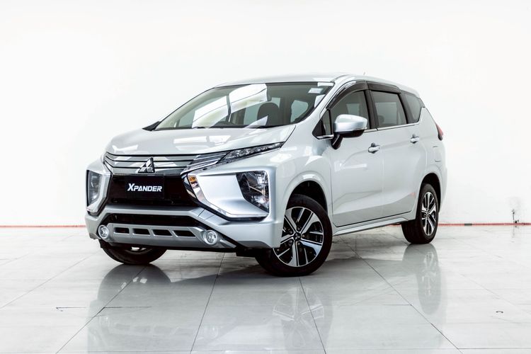 รถ Mitsubishi Xpander 1.5 GT สี เทา