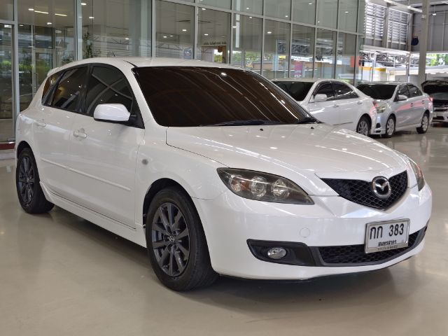 รถ Mazda Mazda3 1.6 Spirit Sports สี ขาว