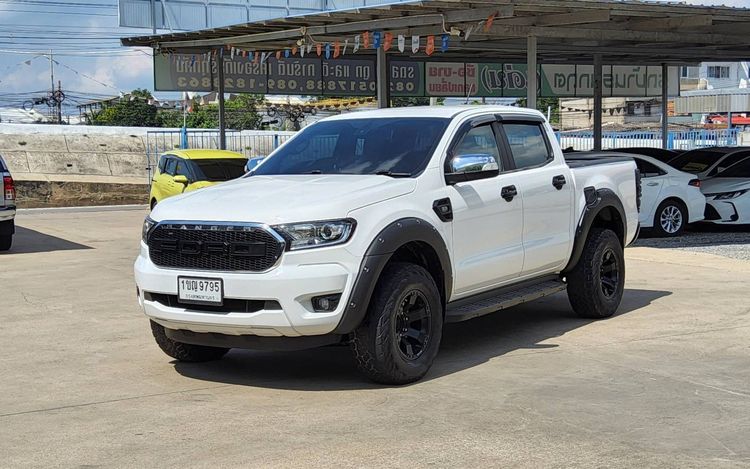 รถ Ford Ranger 2.2 Hi-Rider XLT สี ขาว