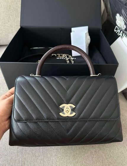 หญิง ดำ หนังแท้ Chanel Coco Handle Chevron Medium Black Caviar with Burgundy Embossed L
