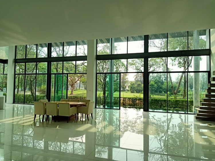 ไม่มี ให้เช่าตึกพร้อมที่ดิน วิวสนามกลอล์ฟเเละสวนสวย บรรยากาศพรีเมียม