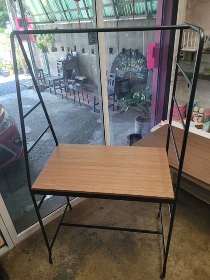 โต๊ะบาร์พร้อมราวแขวนเก็บของ IKEA HÅVERUD (ฮาเวรุด)