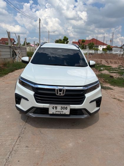 Honda BR-V 2022 1.5 E Utility-car เบนซิน ไม่ติดแก๊ส เกียร์อัตโนมัติ ขาว รูปที่ 4
