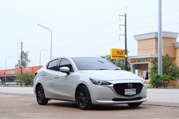 รถ Mazda Mazda 2 1.3 Skyactiv-G S Leather Sedan สี ขาว