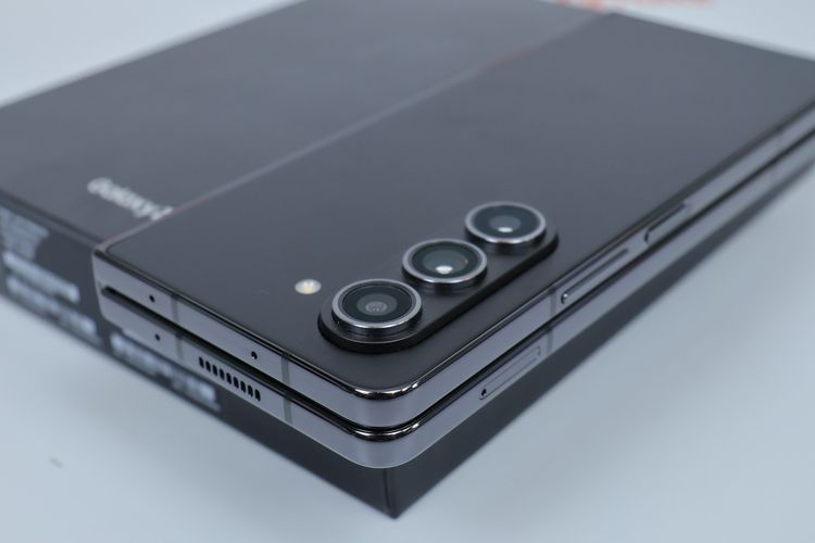 Samsung Galaxy Z Fold 5 12.256GB  รูปที่ 9