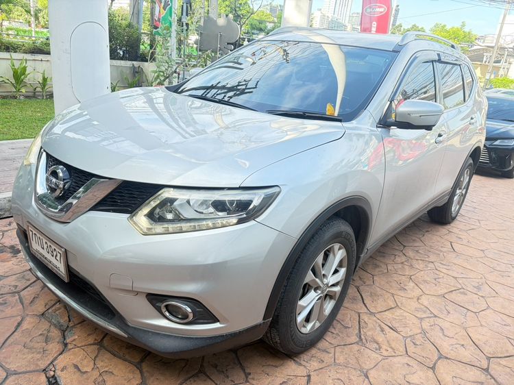 Nissan X-Trail 2018 2.0 V 4WD Utility-car เบนซิน ไม่ติดแก๊ส เกียร์อัตโนมัติ เทา