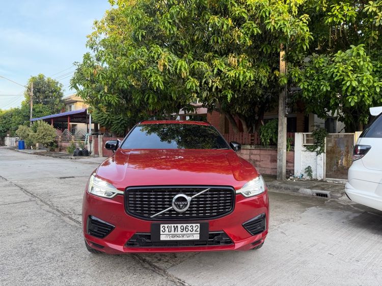 รถ Volvo XC60 2.0 T8 R-Design 4WD สี แดง