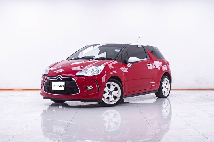 รถ Citroen DS3 1.6 So Chic สี แดง