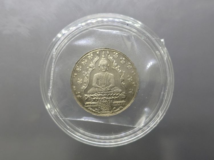 เหรียญพระแก้วมรกต เนื้ออัลปาก้า บล็อกฮั้งเตียนเซ้ง รุ่นฉลองกรุง 150 ปี วัดพระศรีๆ รุ่นแรก รัชกาลที่7 สร้าง พ.ศ.2475 รูปที่ 8