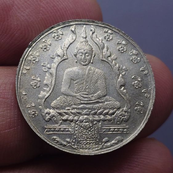 เหรียญพระแก้วมรกต เนื้ออัลปาก้า บล็อกฮั้งเตียนเซ้ง รุ่นฉลองกรุง 150 ปี วัดพระศรีๆ รุ่นแรก รัชกาลที่7 สร้าง พ.ศ.2475 รูปที่ 3