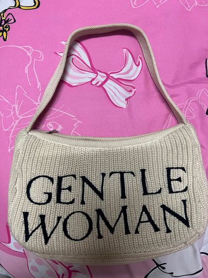 กระเป๋า GENTLEWOMAN