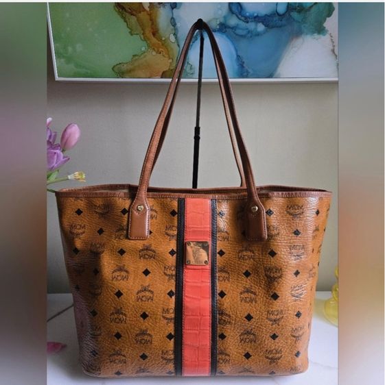 กระเป๋า MCM Visetos Shopper Tote แบรนด์ MCM