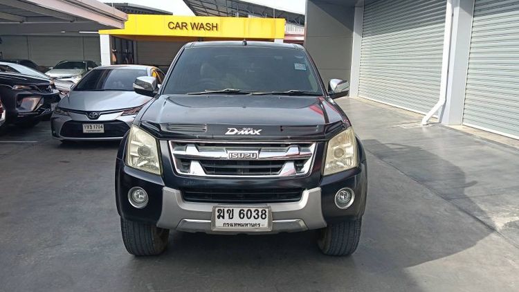 รถ Isuzu D-MAX 2.5 Hi-Lander สี ดำ