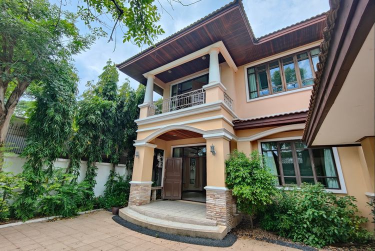 บ้านเดี่ยวเอกมัย ซอยปรีดีพนมยงค์ 25 บ้านเดี่ยวให้เช่า 2 ชั้น พร้อมอยู่