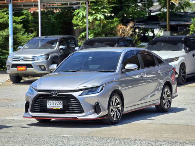 Toyota Yaris ATIV 2024 1.2 Sport Play Limited Edition Sedan เบนซิน ไม่ติดแก๊ส เกียร์อัตโนมัติ เทา รูปที่ 3