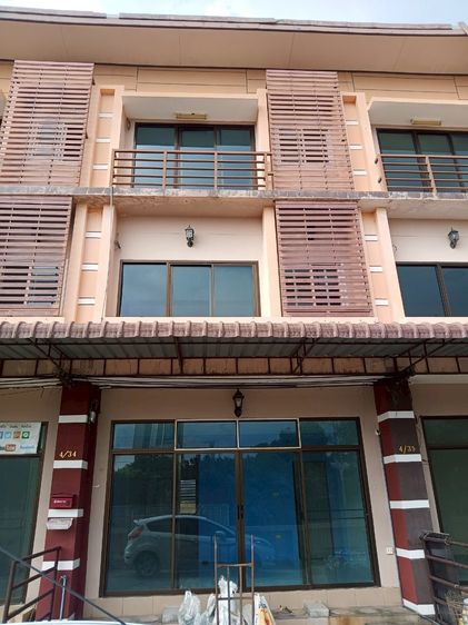 ขายอาคารพาณิชย์ ซ.เปียนนท์ ลำลูกกา สภาพดี 2.49 ล้าน