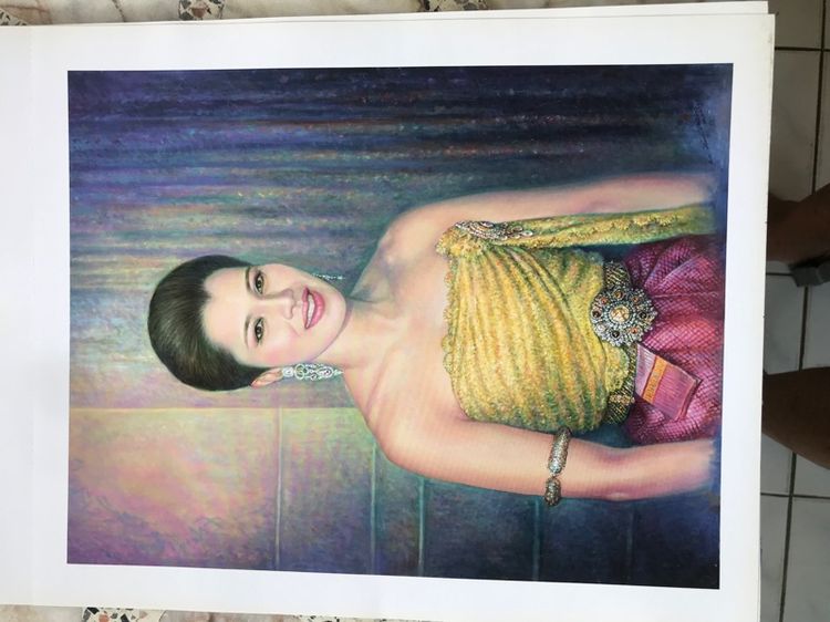 ภาพวาด พระฉายาลักษณ์ สมเด็จพระนางเจ้า งดงาม รูปที่ 11