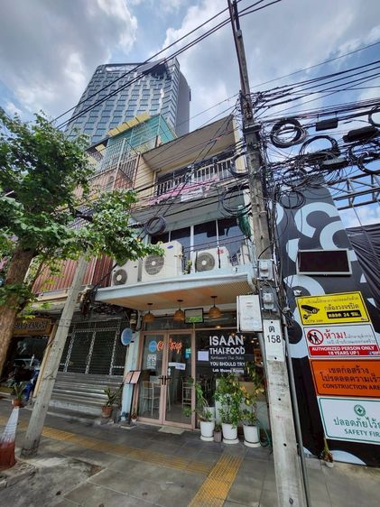ให้เช่าอาคารพาณิชย์ 2 ชั้น หลังมุม ติดถนนพระราม 4 ทำเลค้าขาย เดินทางสะดวก ใกล้โรงแรม So Bangkok รูปที่ 3