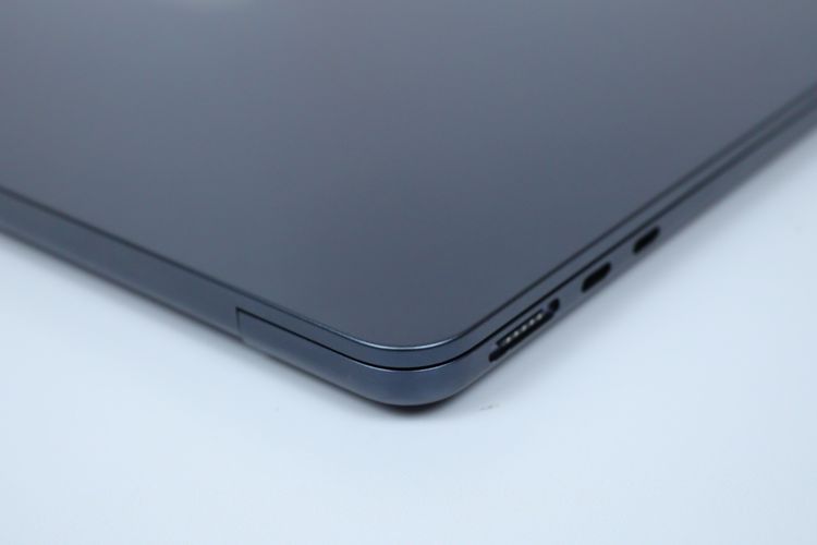 MacBook Air M2 13" 8.256GB รูปที่ 12