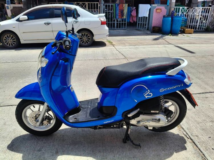 🛵ยังไงก็ขาย SCOOPY-i ปี 61 เครื่องดี สีสวย สตาร์ทมือ เล่มชุดโอนครบ+เปลี่ยนถ่ายน้ำมันเครื่องฟรี ส่งฟรี30 ก.ม รูปที่ 2