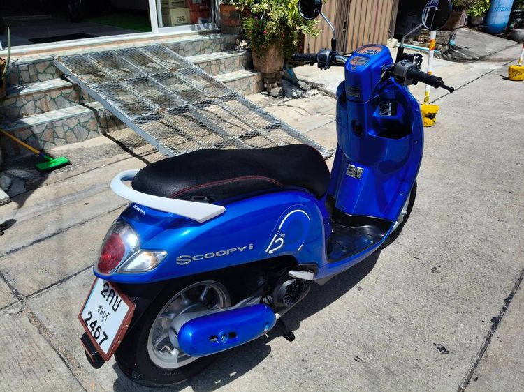 🛵ยังไงก็ขาย SCOOPY-i ปี 61 เครื่องดี สีสวย สตาร์ทมือ เล่มชุดโอนครบ+เปลี่ยนถ่ายน้ำมันเครื่องฟรี ส่งฟรี30 ก.ม รูปที่ 8