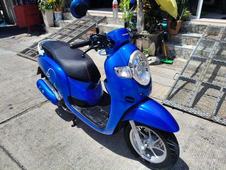 🛵ยังไงก็ขาย SCOOPY-i ปี 61 เครื่องดี สีสวย สตาร์ทมือ เล่มชุดโอนครบ+เปลี่ยนถ่ายน้ำมันเครื่องฟรี ส่งฟรี30 ก.ม รูปที่ 5