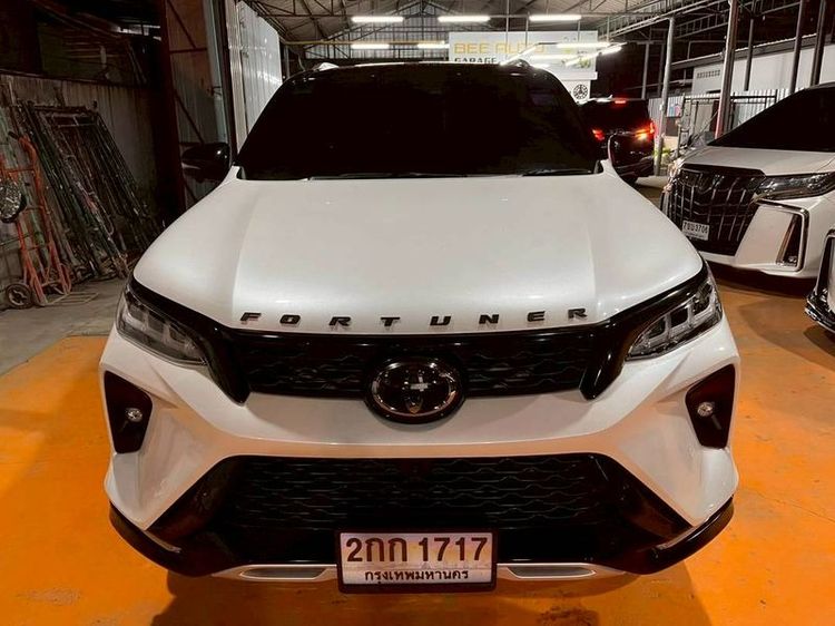Toyota Fortuner 2025 2.8 LEGENDER 4WD AT Utility-car ดีเซล ไม่ติดแก๊ส เกียร์อัตโนมัติ ขาว รูปที่ 3