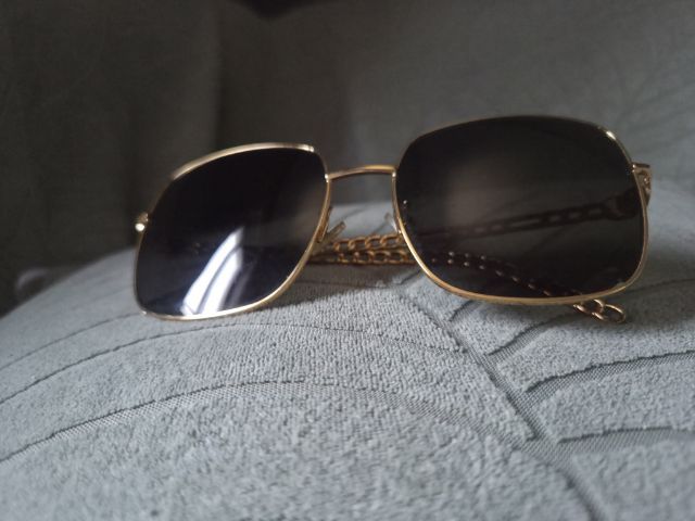 แว่นกันแดด Gucci