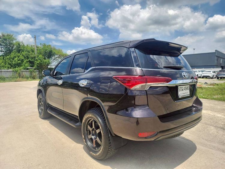 Toyota Fortuner 2016 2.4 V Utility-car ดีเซล ไม่ติดแก๊ส เกียร์อัตโนมัติ น้ำตาล รูปที่ 4