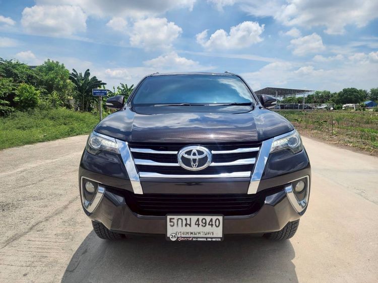 Toyota Fortuner 2016 2.4 V Utility-car ดีเซล ไม่ติดแก๊ส เกียร์อัตโนมัติ น้ำตาล รูปที่ 2