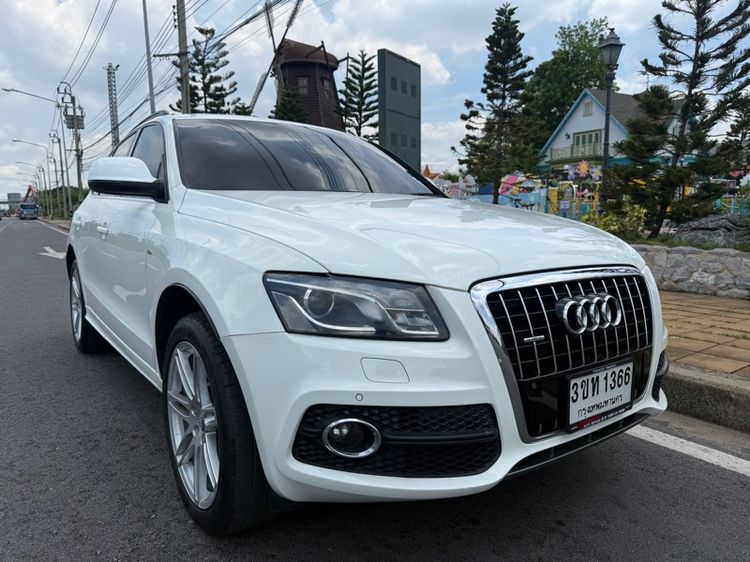 รถ Audi Audi Q5  2.0 TFSI Quattro 4WD สี ขาว