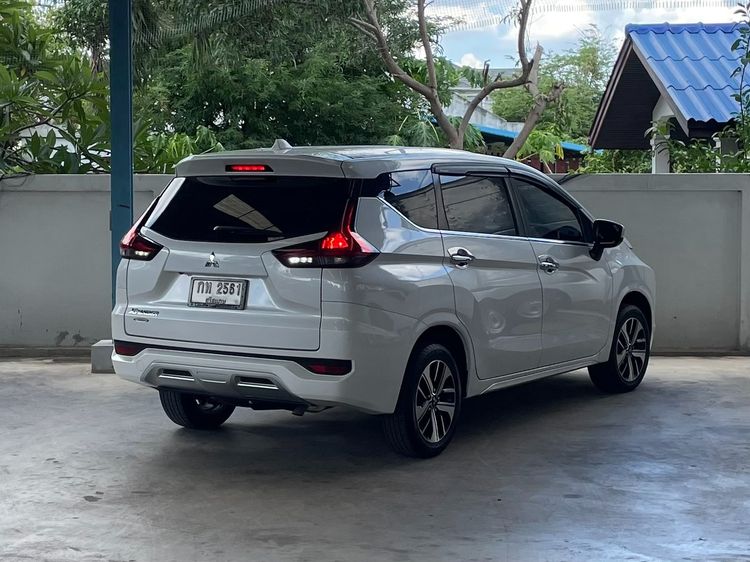 Mitsubishi Xpander 2018 1.5 GT Utility-car เบนซิน ไม่ติดแก๊ส เกียร์อัตโนมัติ ขาว รูปที่ 2
