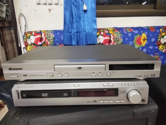 ขายเครื่องเล่นDVD. SONY กับ PIONEERไฟ100vครับ ไม่มีหม้อแปลงนะครับ