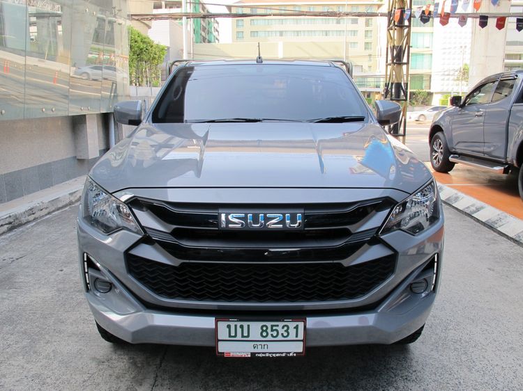 Isuzu D-MAX 2025 3.0 S 4WD Pickup ดีเซล ไม่ติดแก๊ส เกียร์ธรรมดา เทา รูปที่ 3